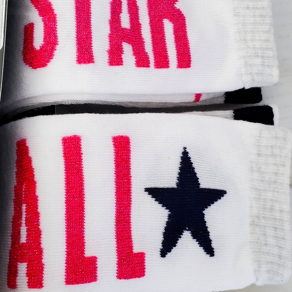 Kids Converse ⭐️ Crew Socks 3 pack - Picture 2 of 9